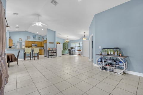 Tiny photo for 15095 110th Avenue N, Jupiter, FL 33478 (MLS # B26084393)