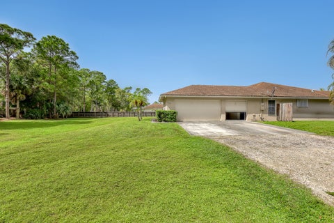 Tiny photo for 15095 110th Avenue N, Jupiter, FL 33478 (MLS # B26084393)
