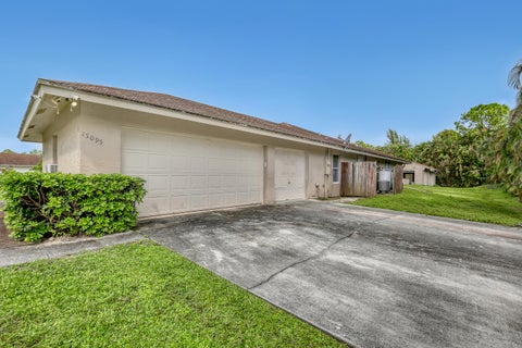 Tiny photo for 15095 110th Avenue N, Jupiter, FL 33478 (MLS # B26084393)