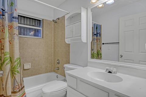 Tiny photo for 15095 110th Avenue N, Jupiter, FL 33478 (MLS # B26084393)