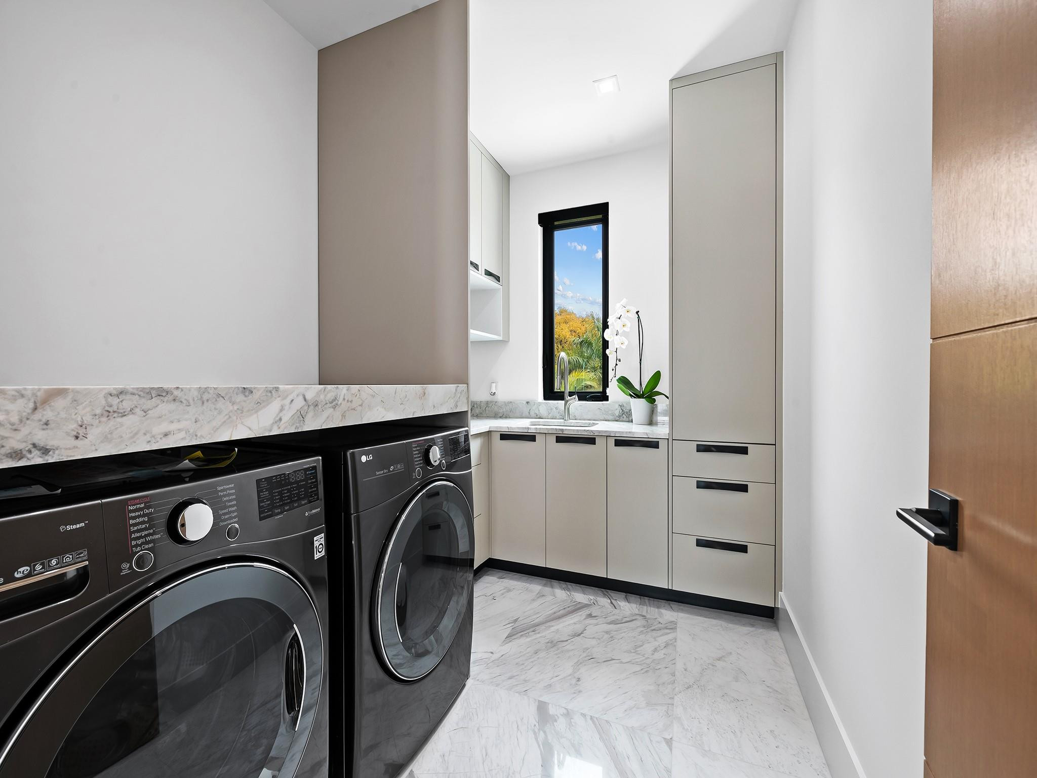 NURMI ISLES ISLAND NO 3 - Residential