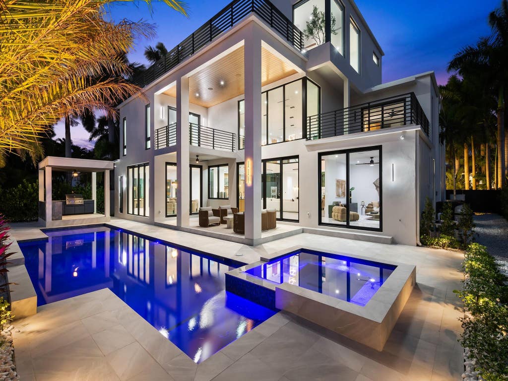 Photo of 111 Fiesta Way, Fort Lauderdale, FL 33301 (MLS # F10556501)