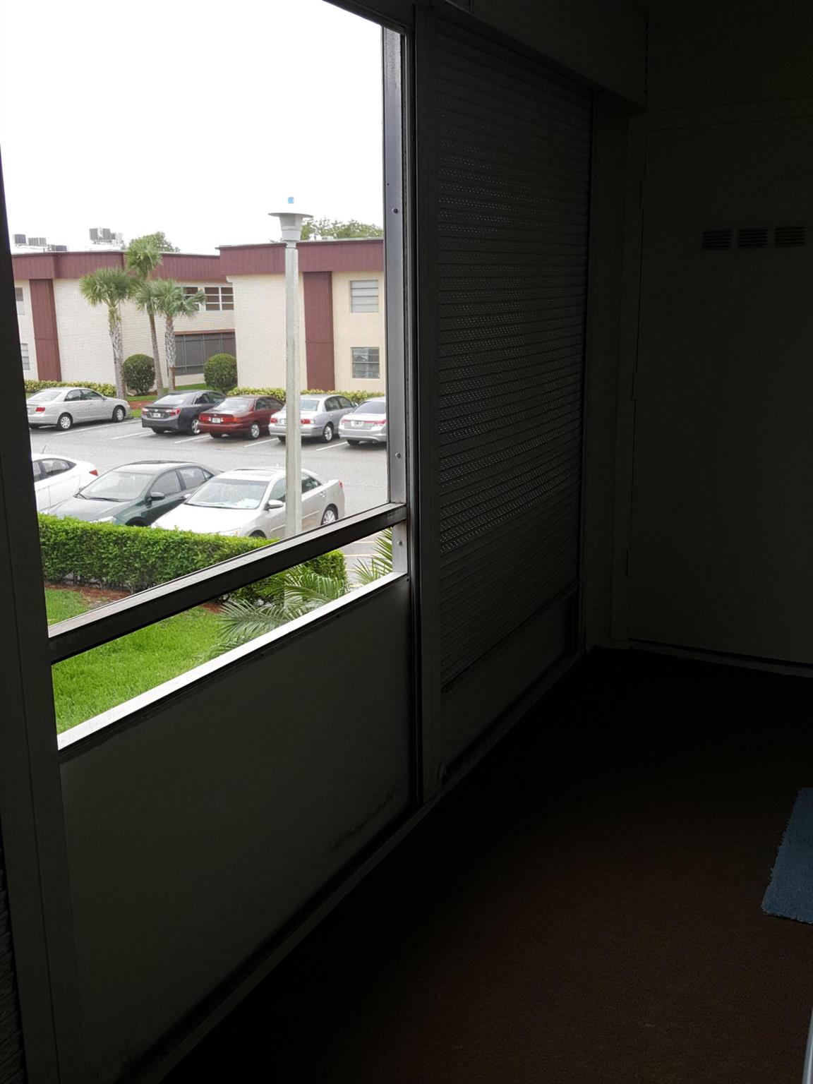 KINGS POINT CAPRI CONDOS - Residential Lease
