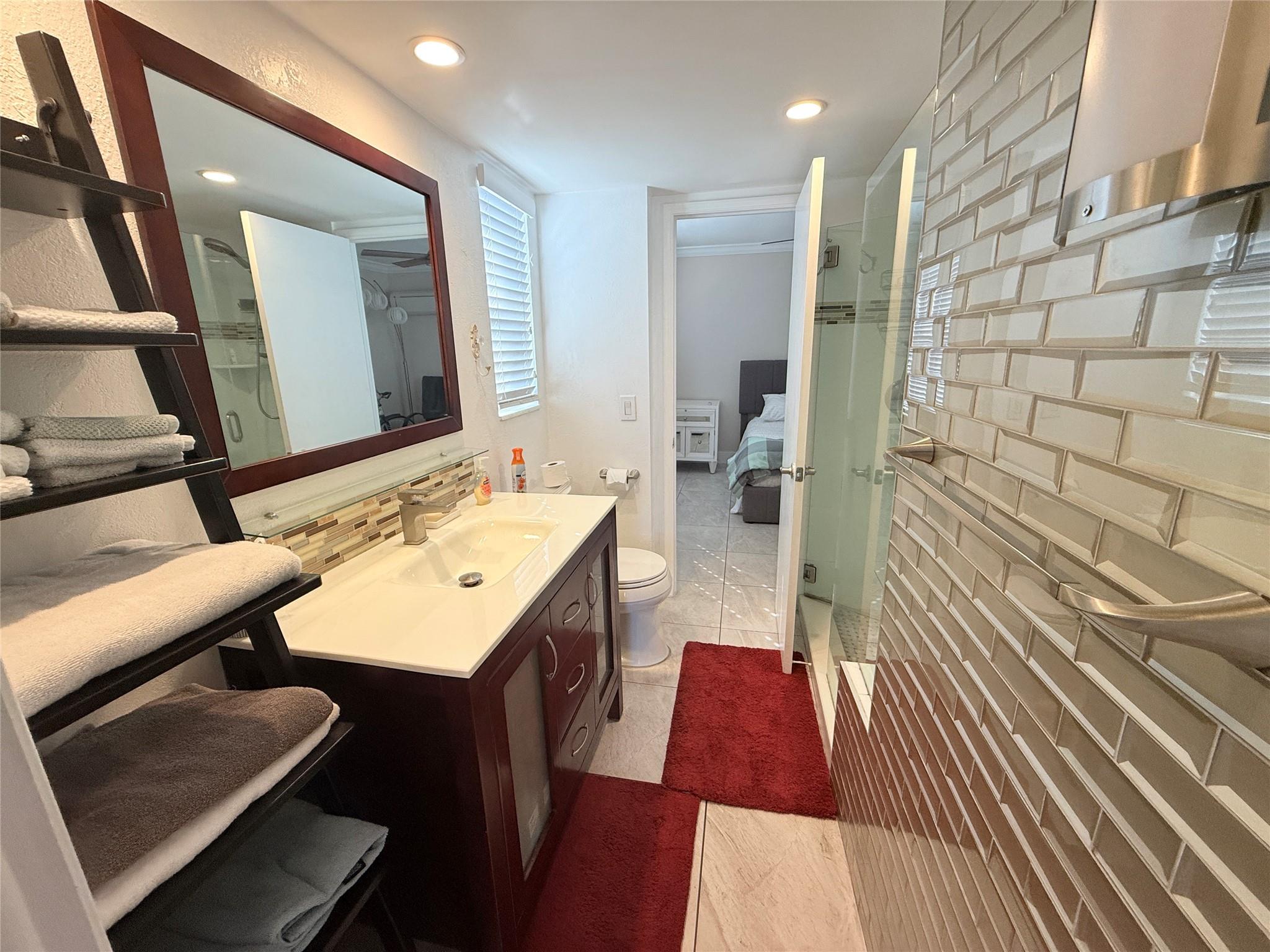 Leisure Shores Condo - Residential Lease