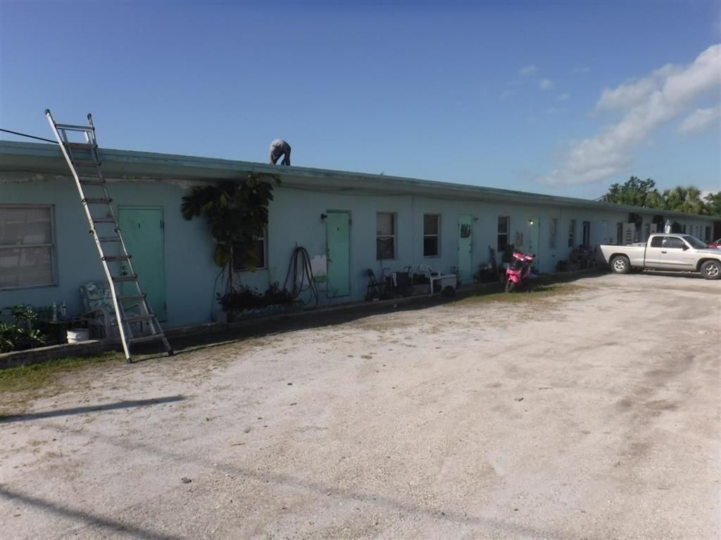 Photo of 2905 N Us Hwy 1, Fort Pierce, FL 34946 (MLS # R10684625)
