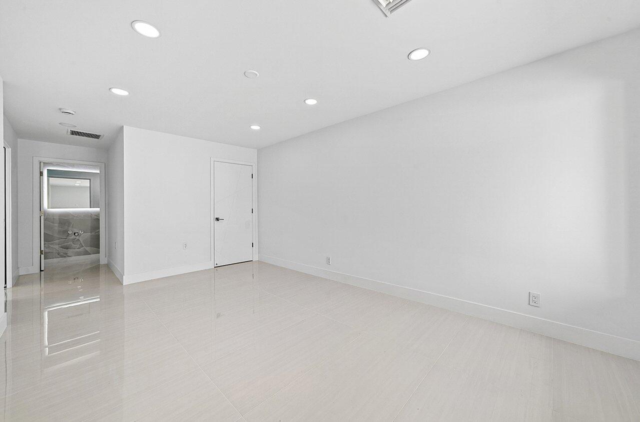 Bocaire Country Club - Residential