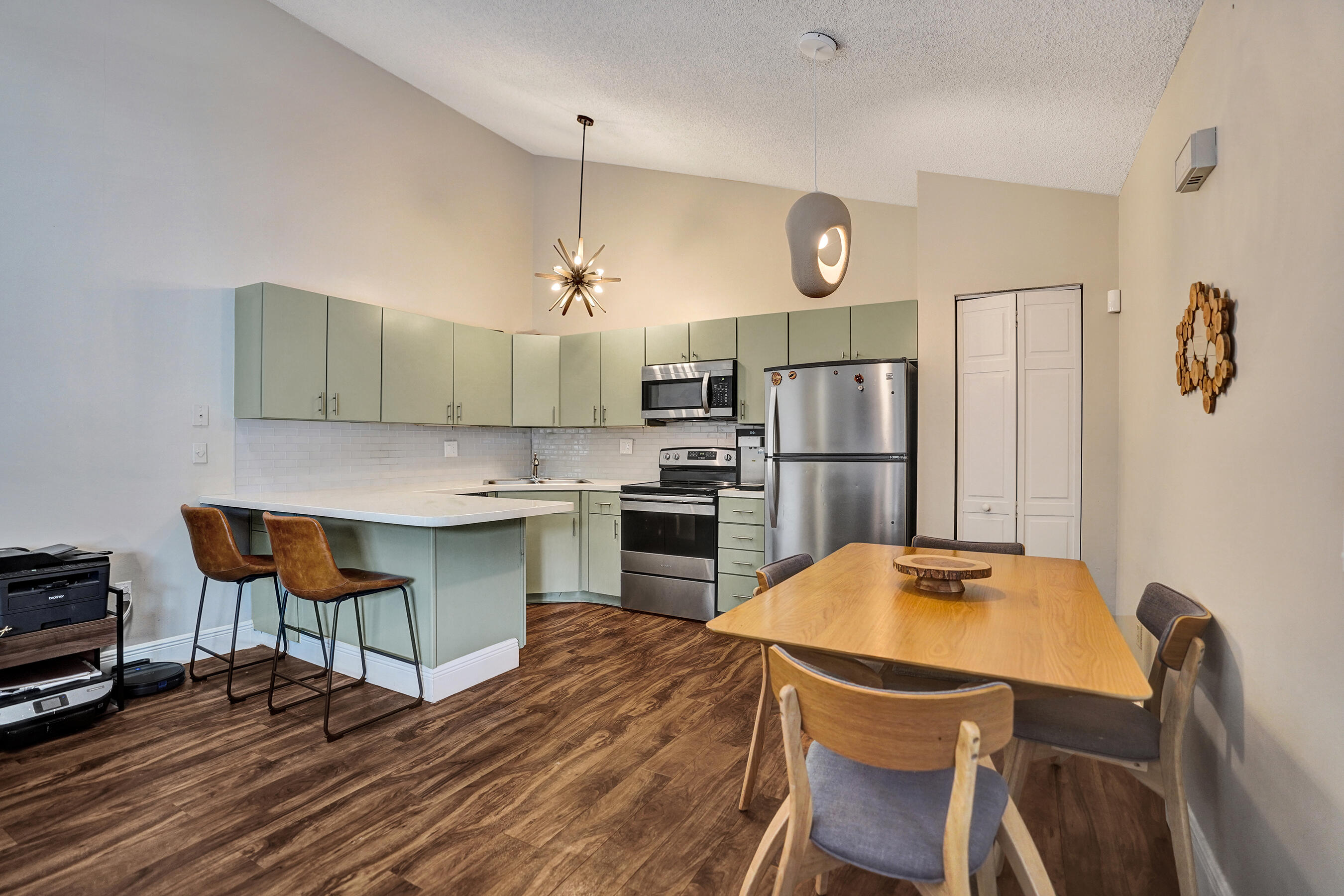 BOCA GARDENS - Residential