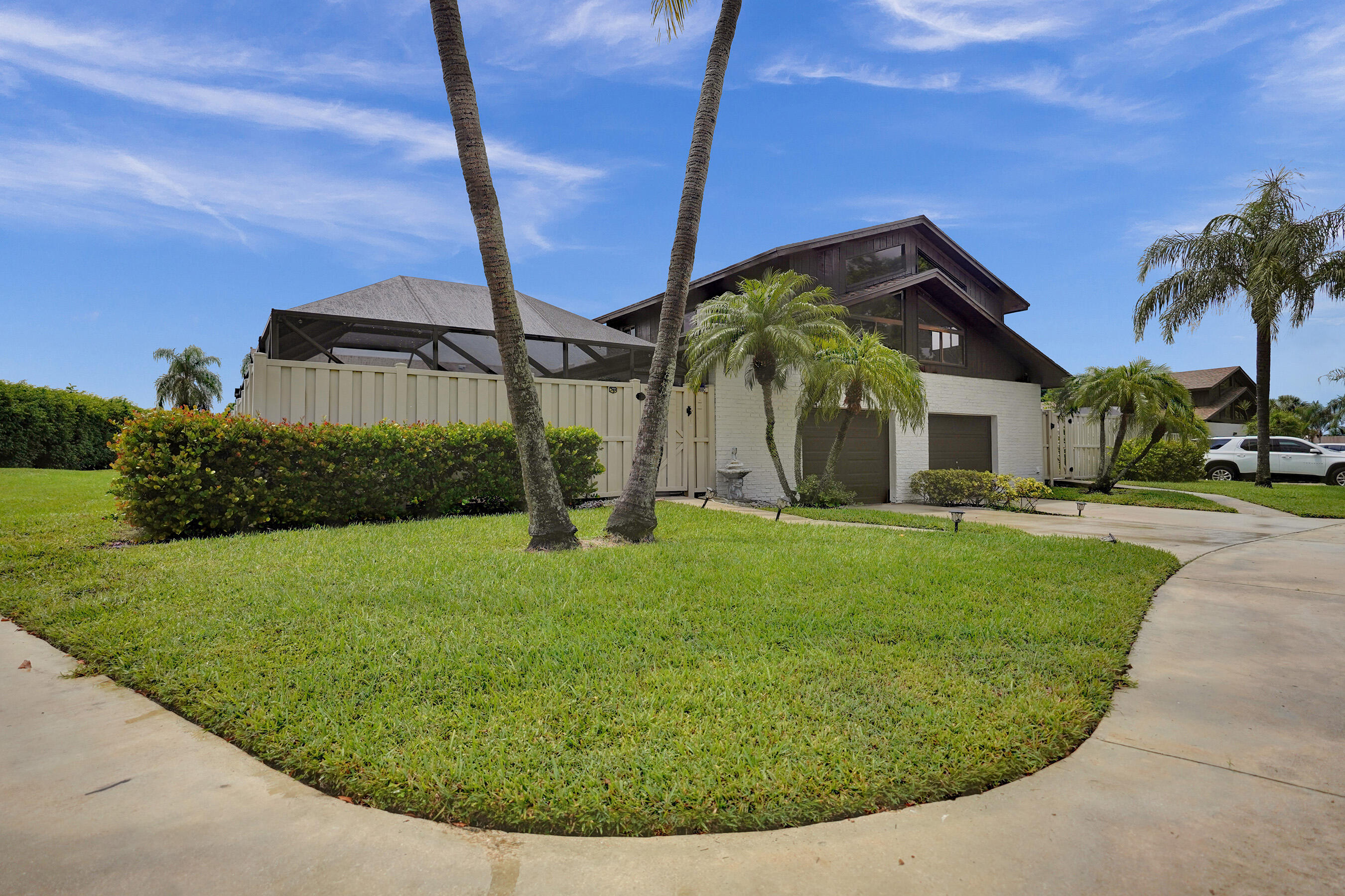 BOCA GARDENS - Residential