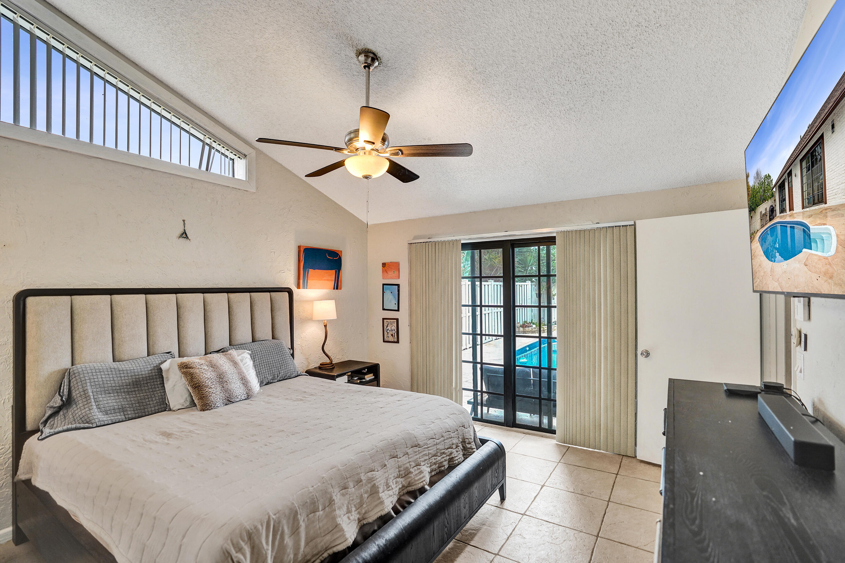 BOCA GARDENS - Residential