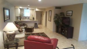 FOUNTAINS OF PALM BEACH CONDO 2 - Residential