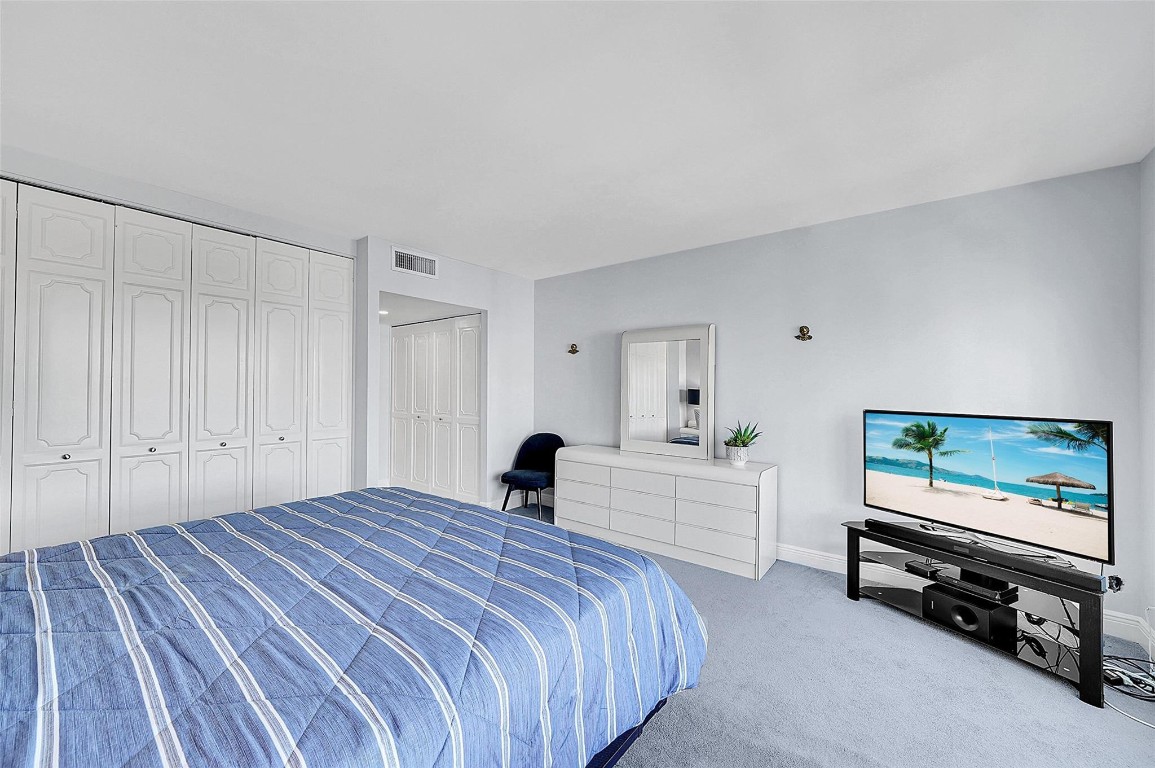 Riviera Condo - Residential