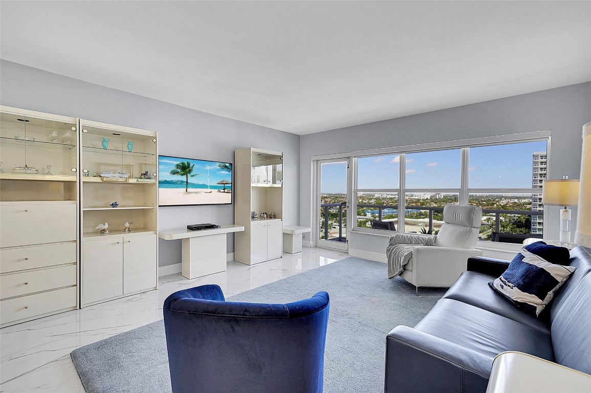 Riviera Condo - Residential