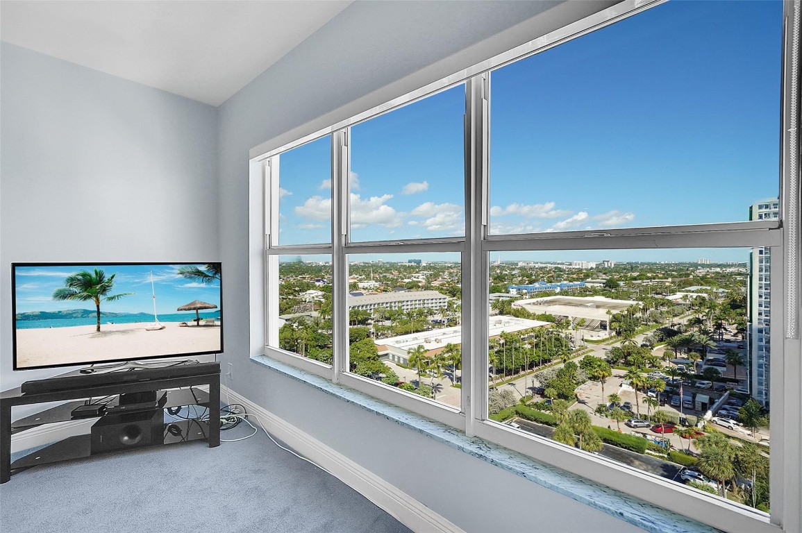 Riviera Condo - Residential