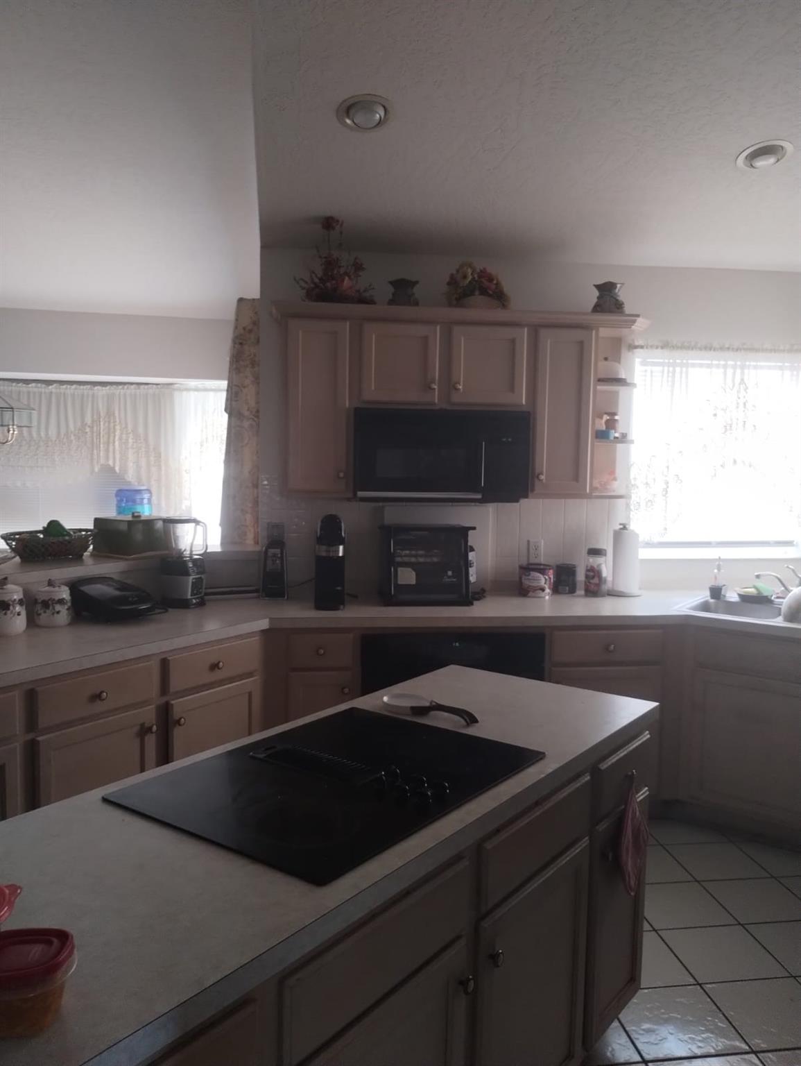 Cathedral Oaks - Residential