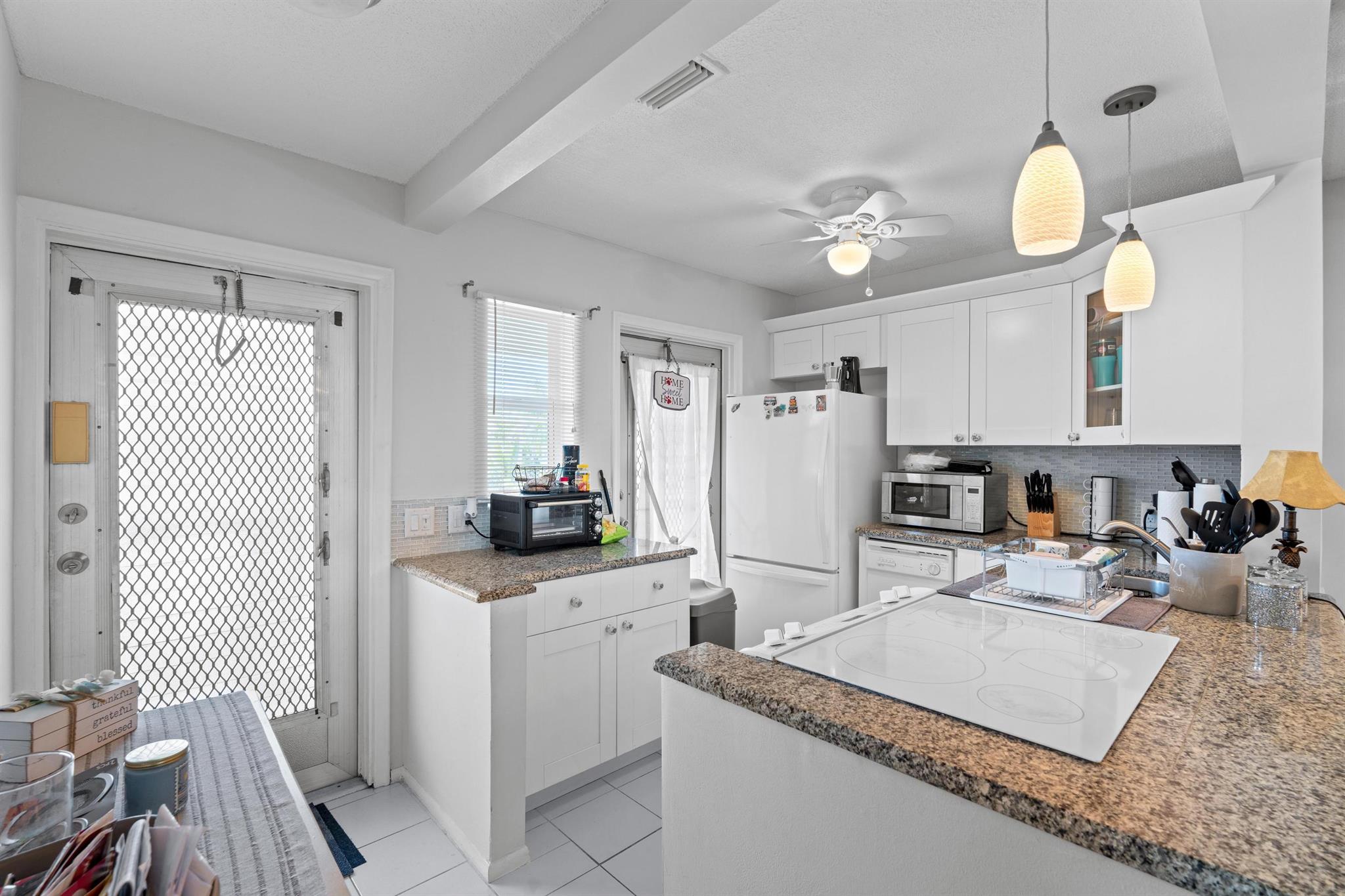 2121 NE 1st Court 202