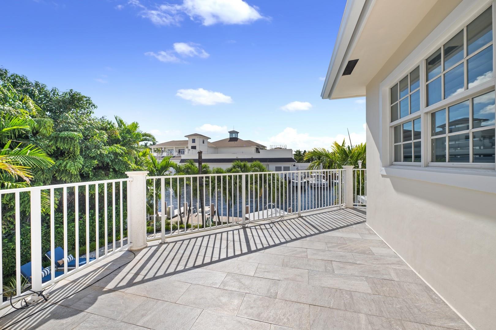 Rio Vista Isles - Residential