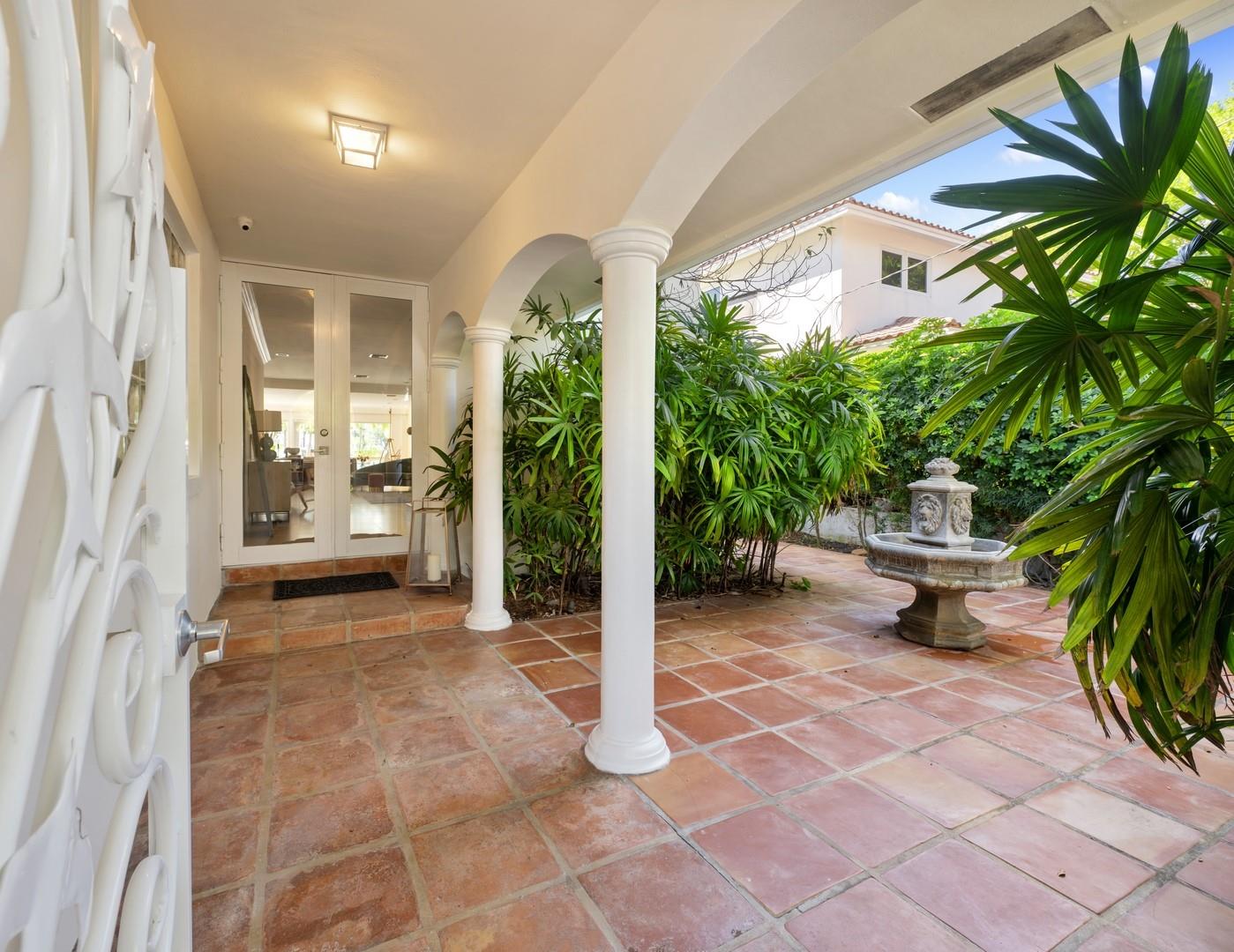 Rio Vista Isles - Residential