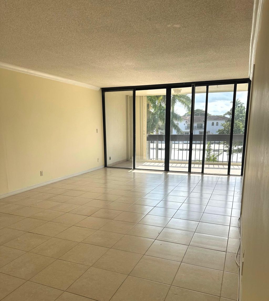Photo of 2000 Presidential Way #306, West Palm Beach, FL 33401 (MLS # R11163276)