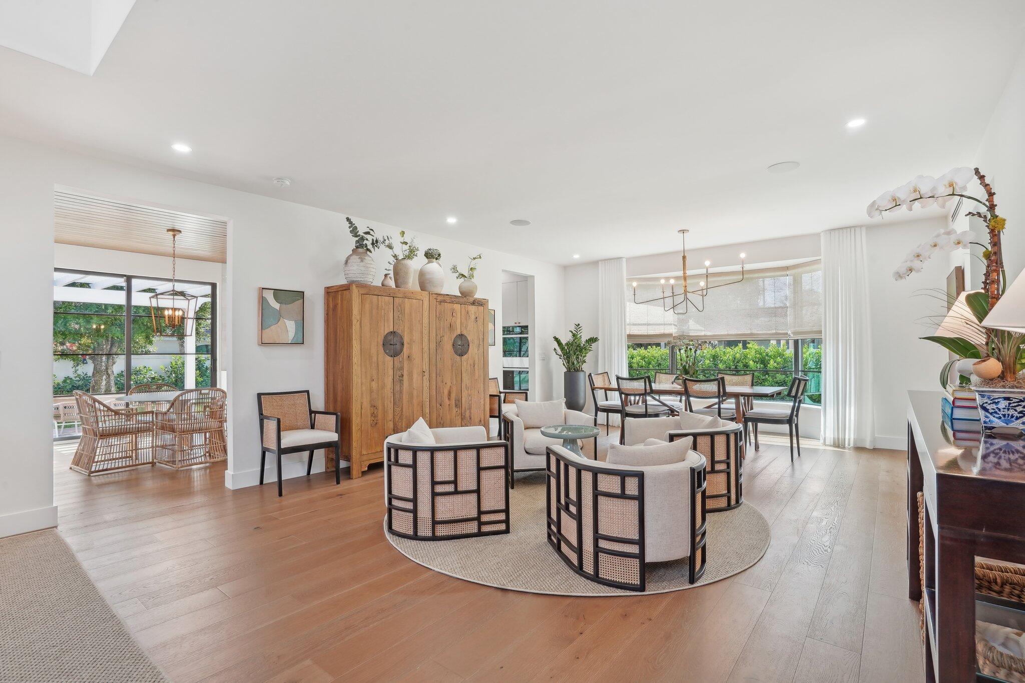 PALM BEACH FARMS CO 11 - Residential