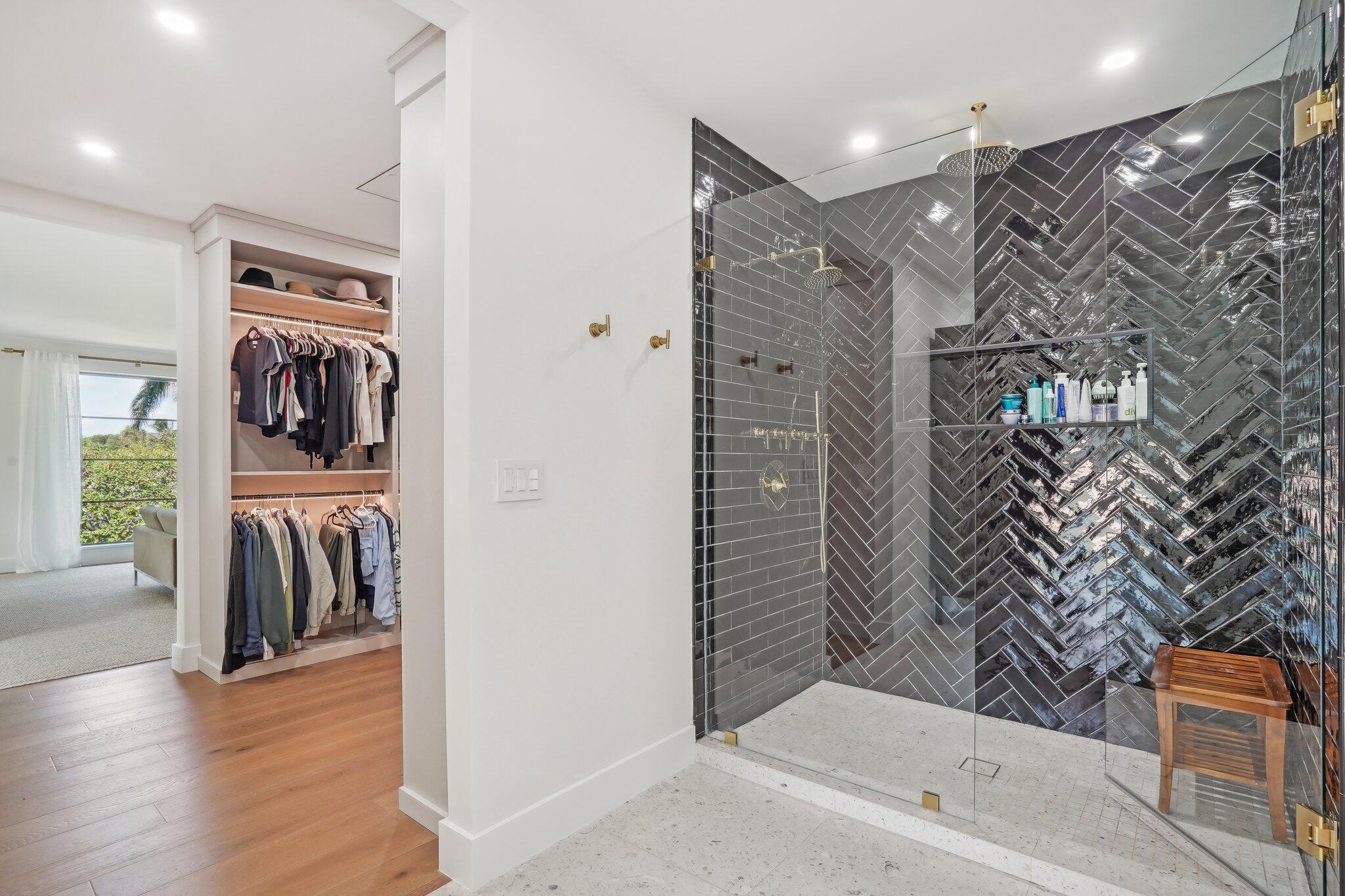 PALM BEACH FARMS CO 11 - Residential