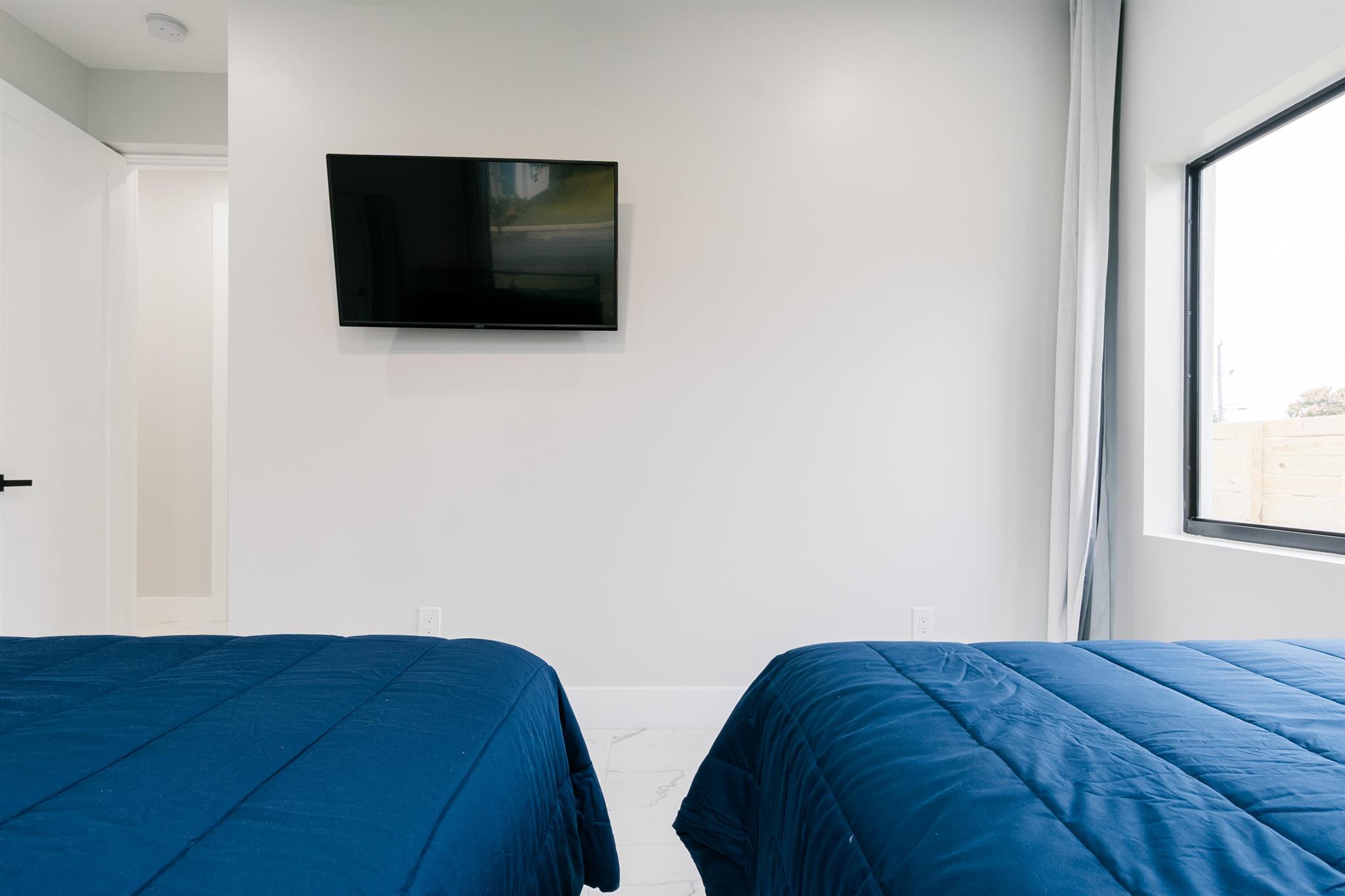 LINCOLN PARK REPLAT - Residential Lease
