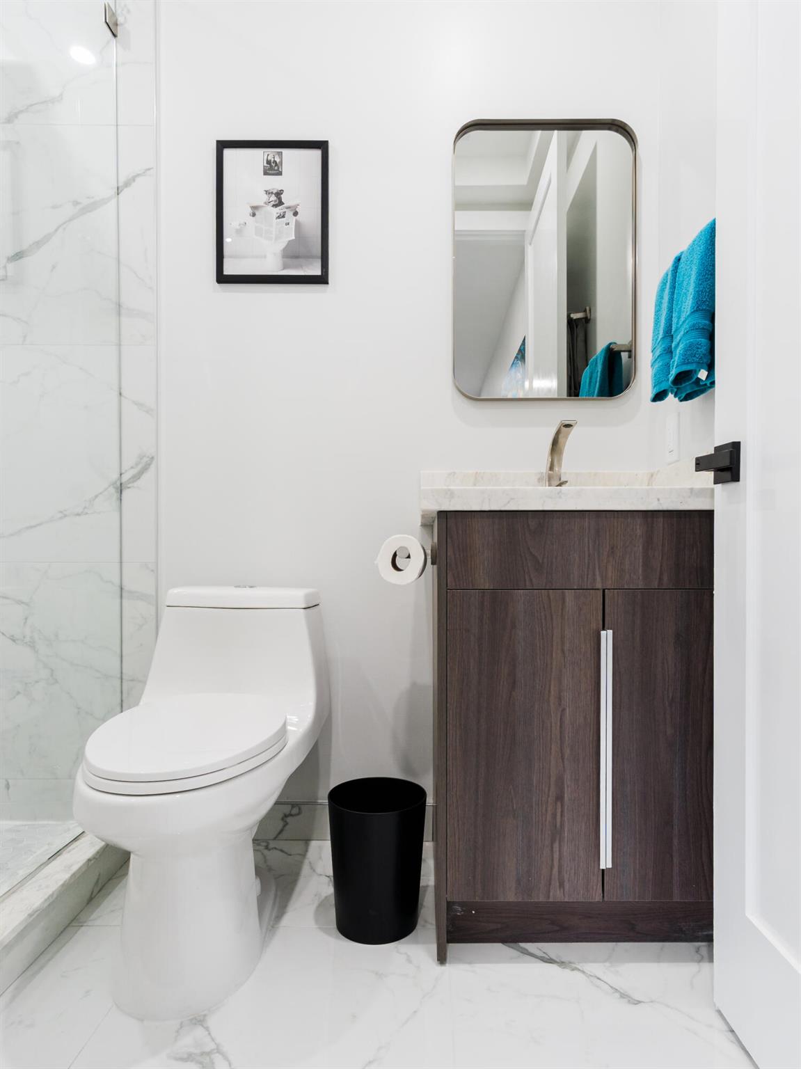 LINCOLN PARK REPLAT - Residential Lease