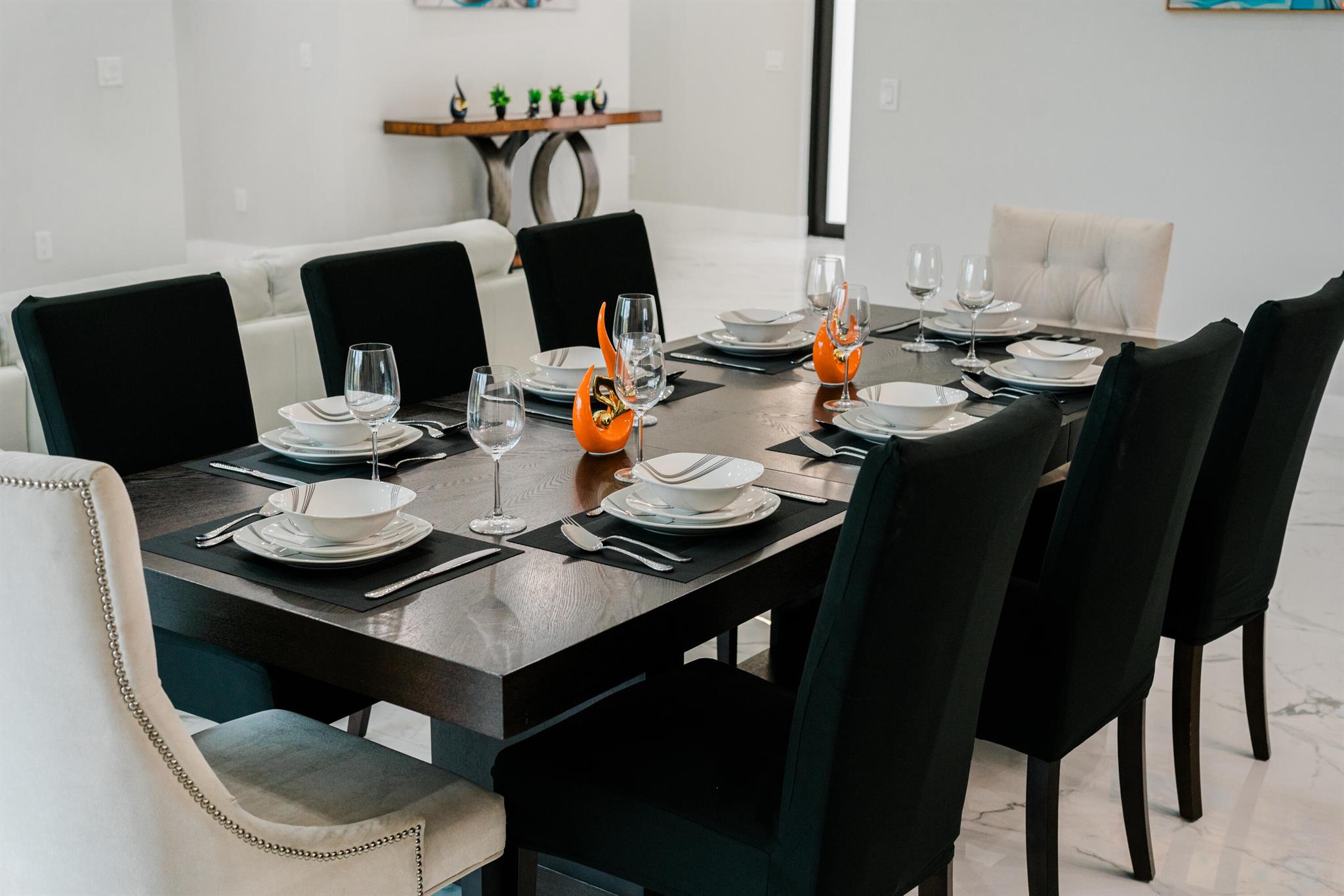 LINCOLN PARK REPLAT - Residential Lease