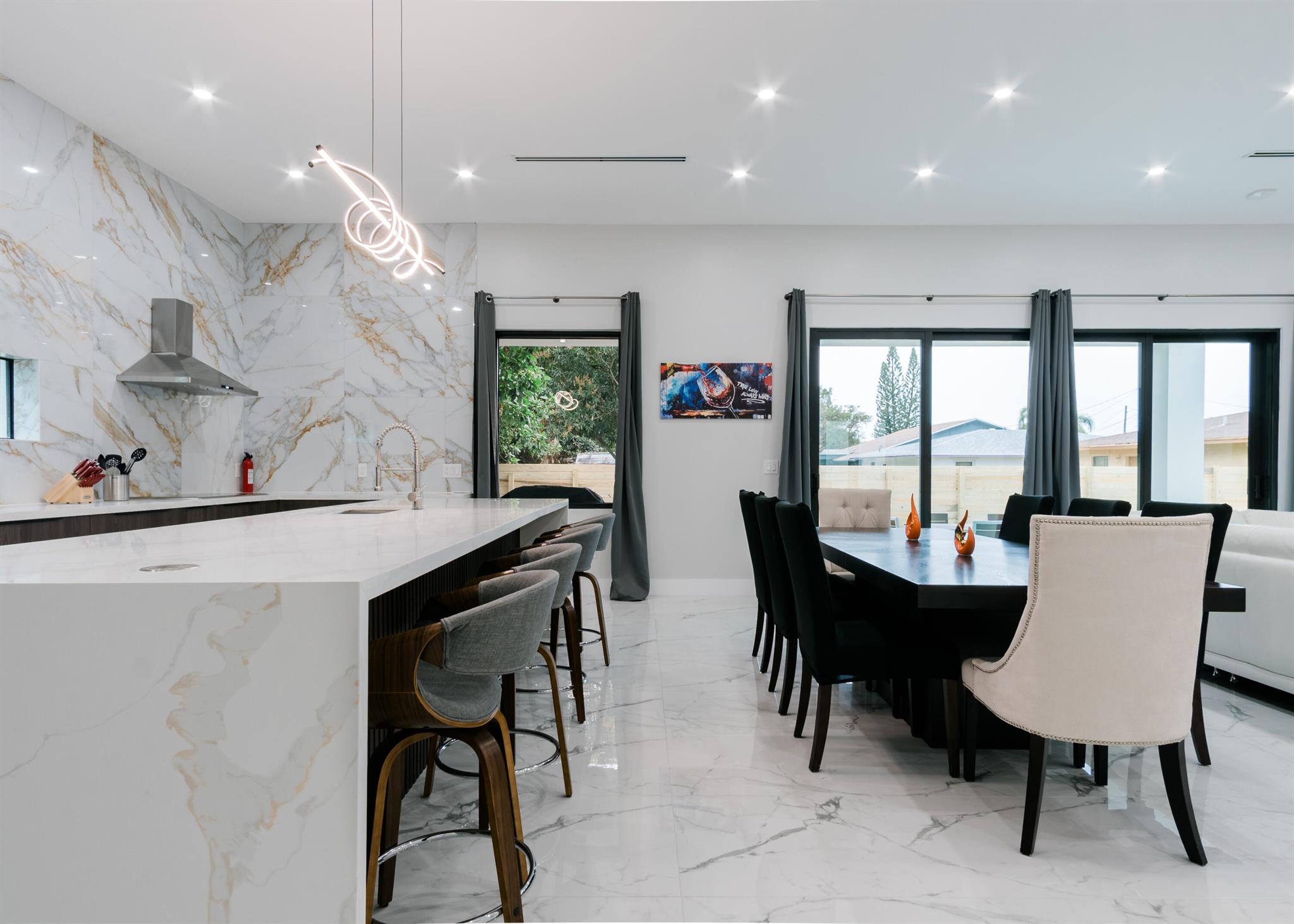 LINCOLN PARK REPLAT - Residential Lease