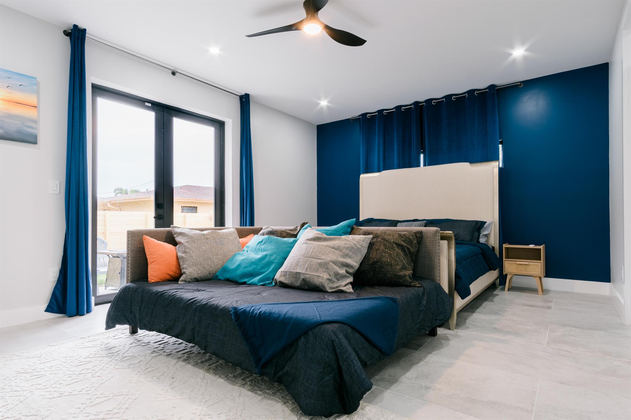 LINCOLN PARK REPLAT - Residential Lease