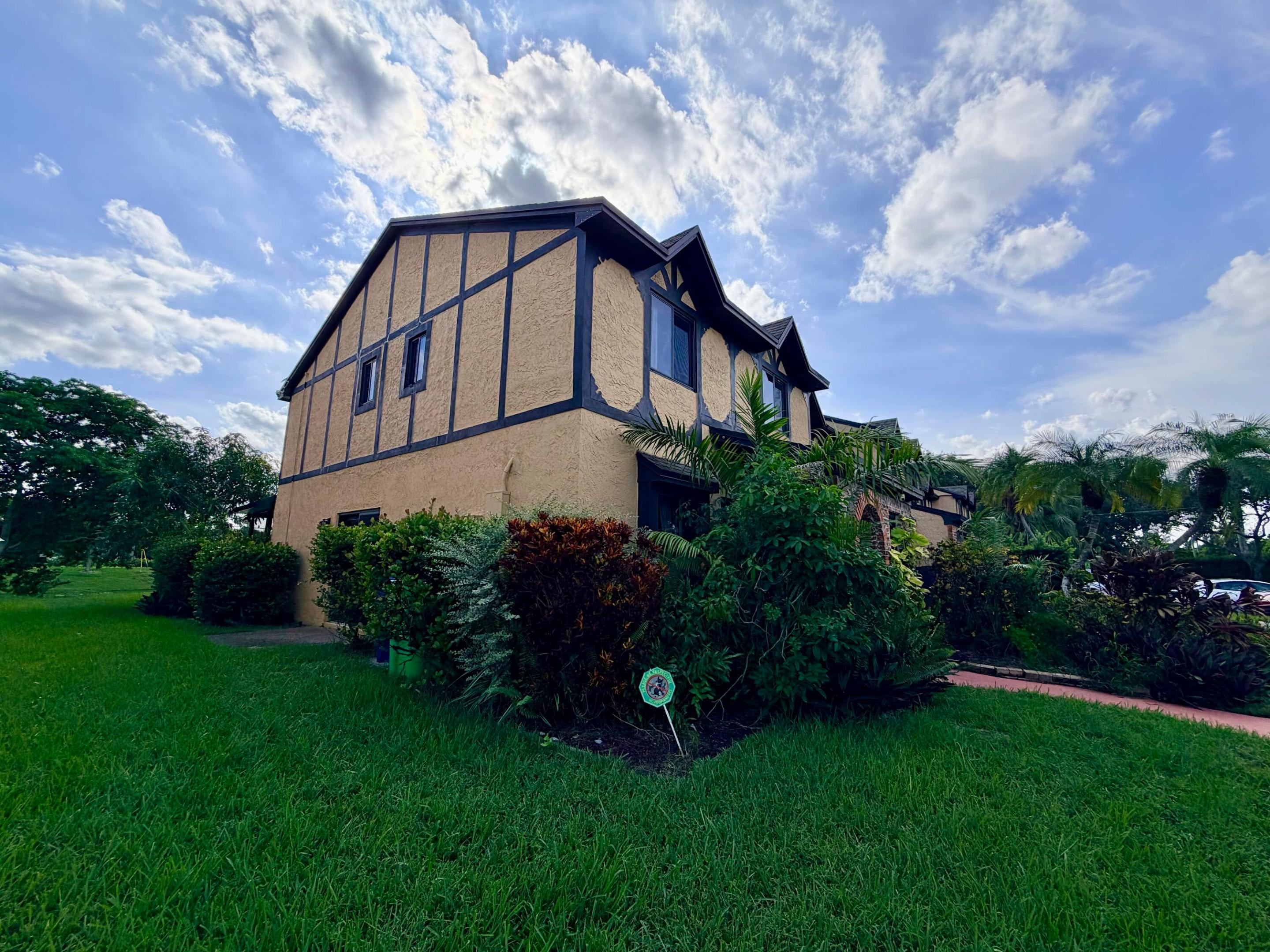 9346 NW 49TH Place