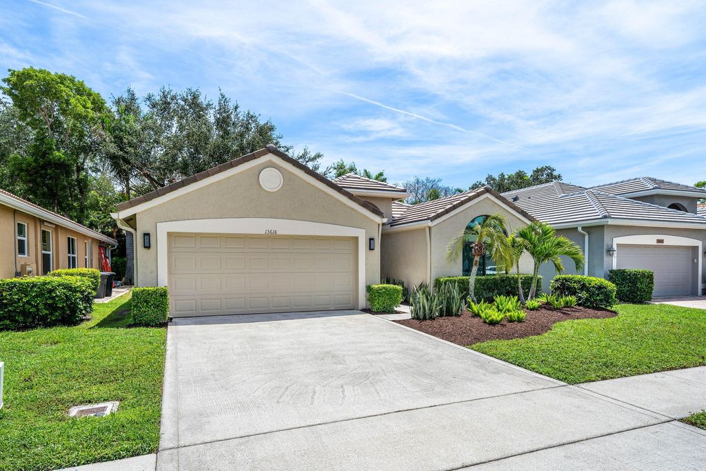 Photo of 13618 Breton Lane, Delray Beach, FL 33446 (MLS # B26025642)