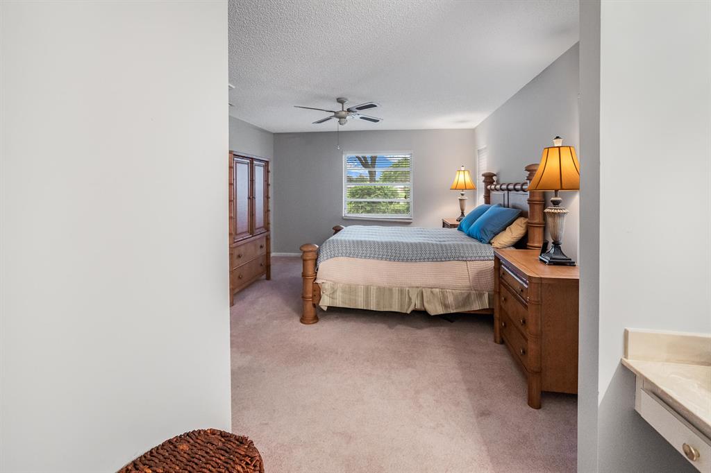 BOCA LAKES CONDO - Residential