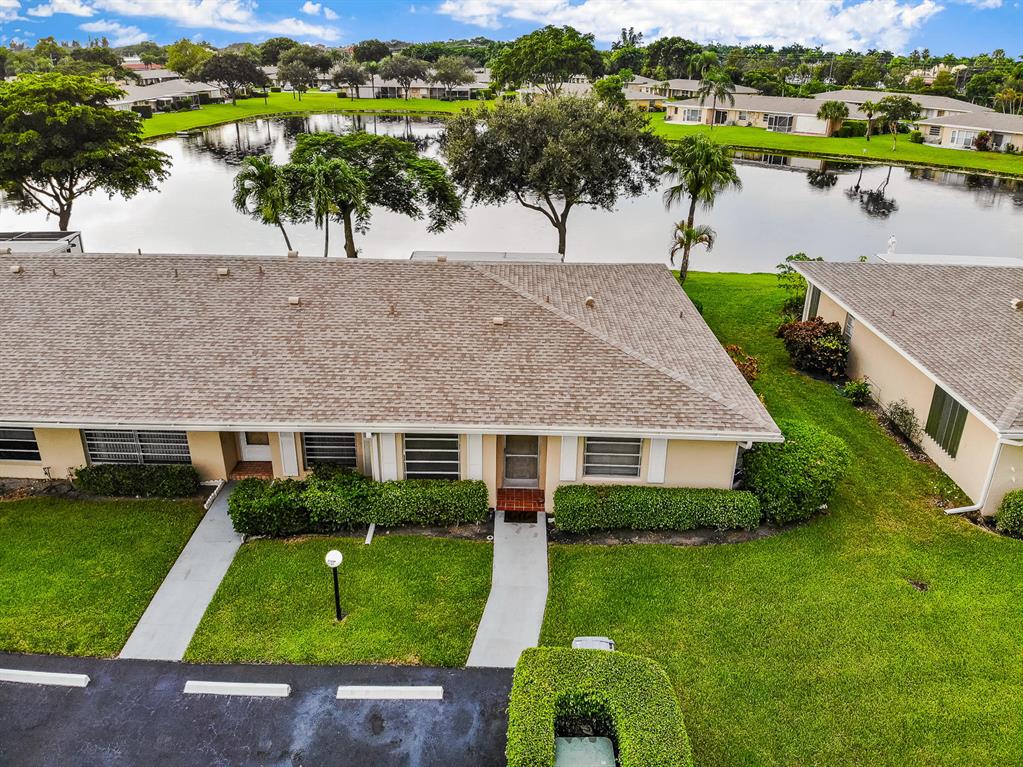 BOCA LAKES CONDO - Residential