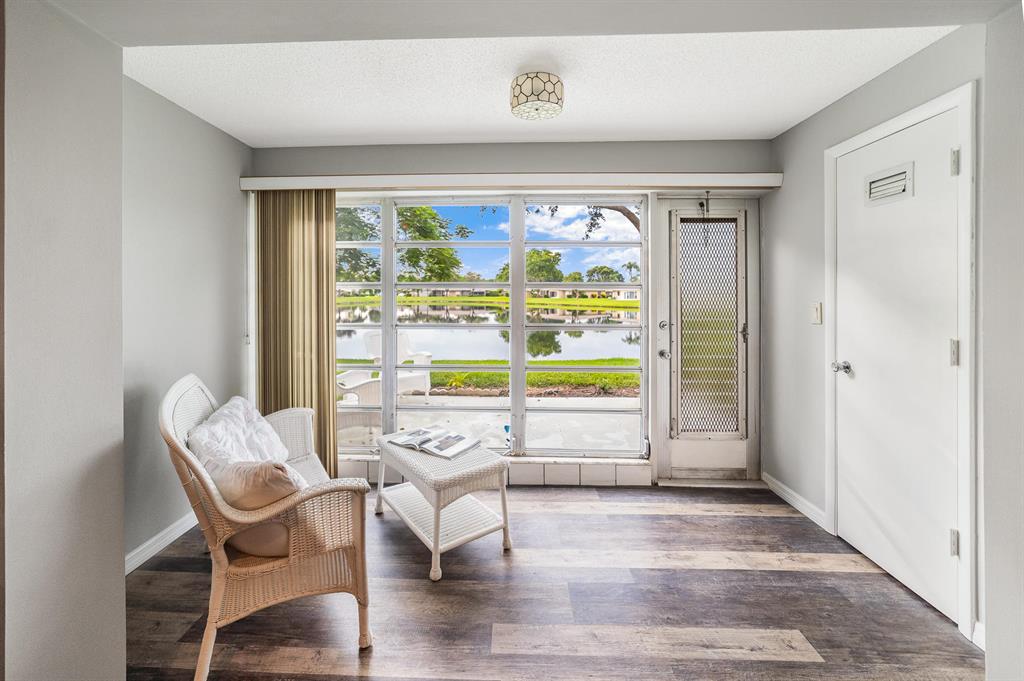 BOCA LAKES CONDO - Residential