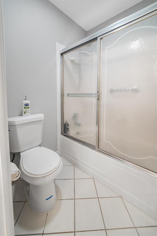 BOCA LAKES CONDO - Residential