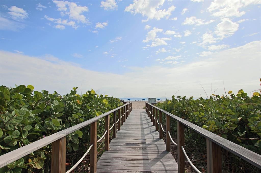 Photo of 3000 N Ocean Drive #15g, Riviera Beach, FL 33404 (MLS # R10751525)