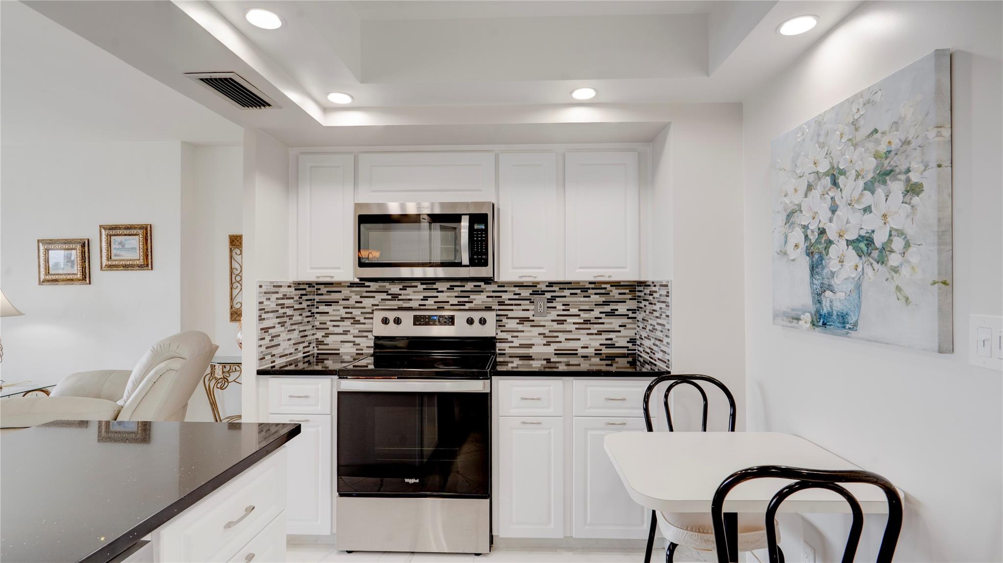 CORAL RIDGE TOWERS SOUTH - Residential