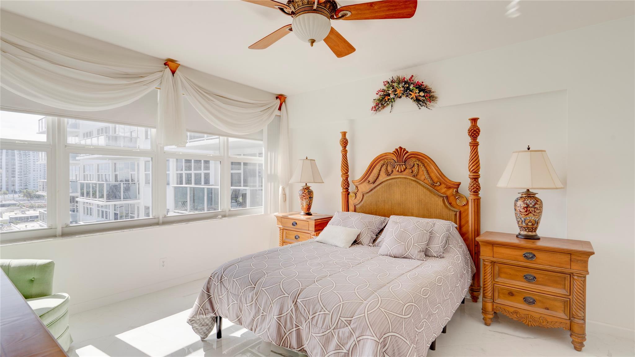 CORAL RIDGE TOWERS SOUTH - Residential