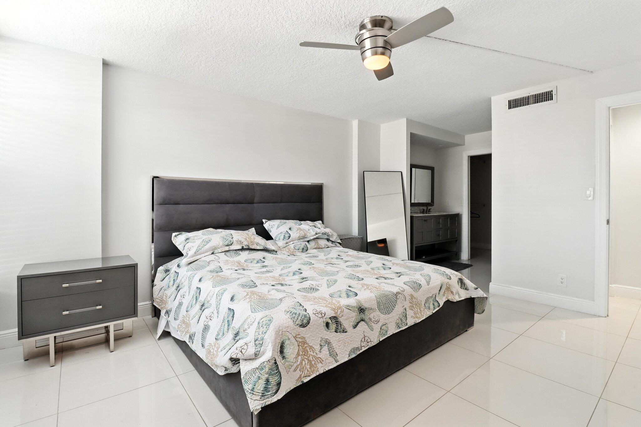BOCA BAYOU CONDO - Residential Lease