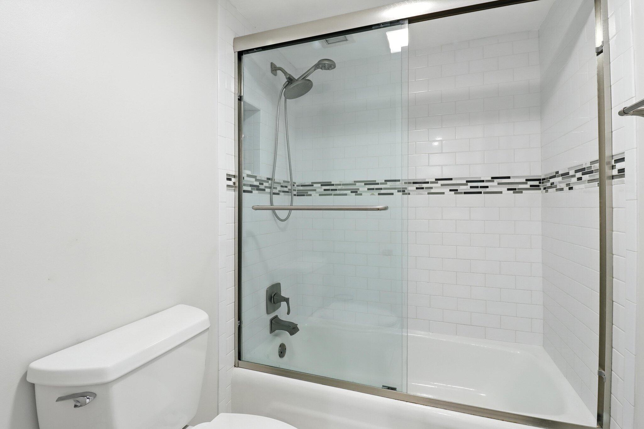 BOCA BAYOU CONDO - Residential Lease