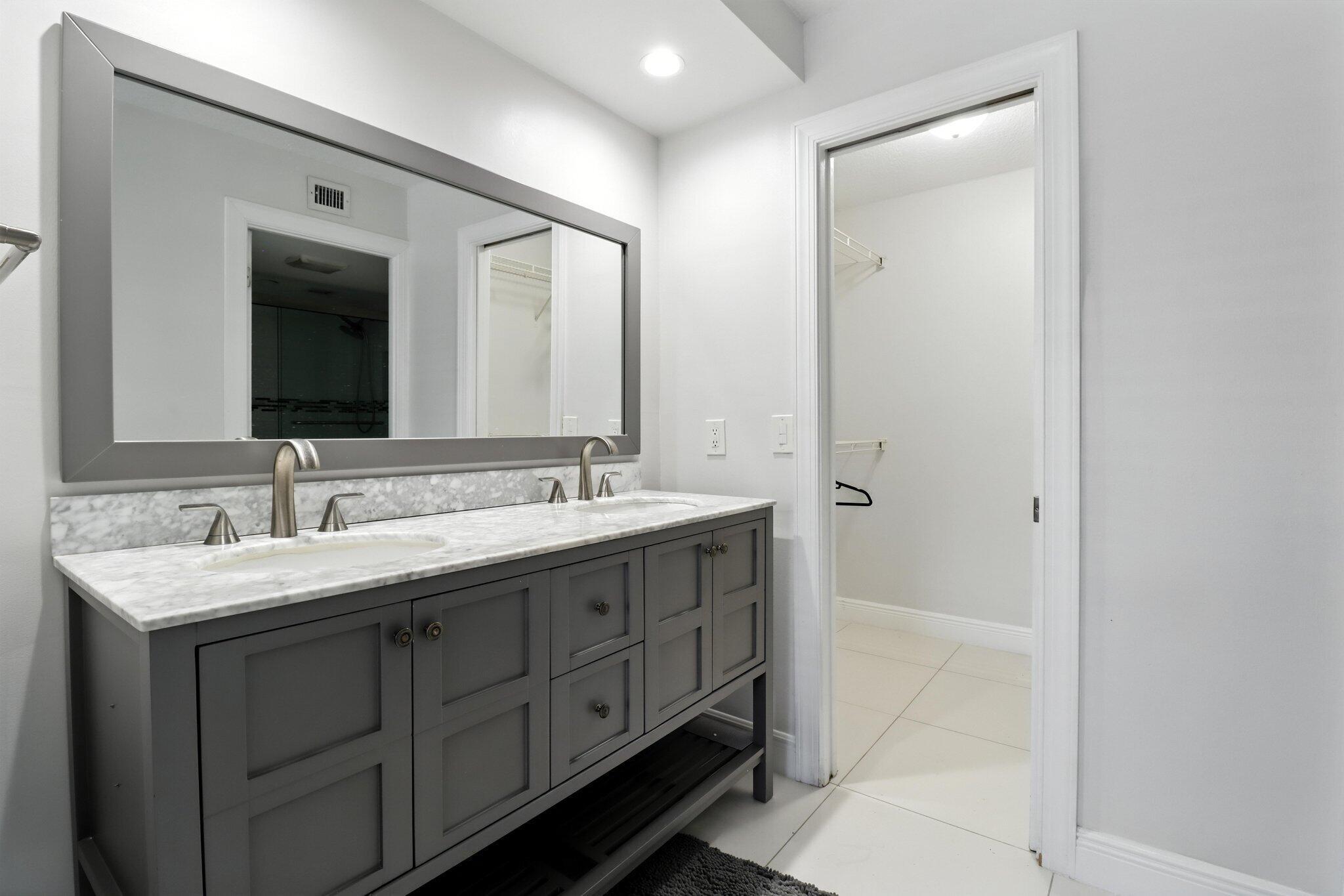 BOCA BAYOU CONDO - Residential Lease