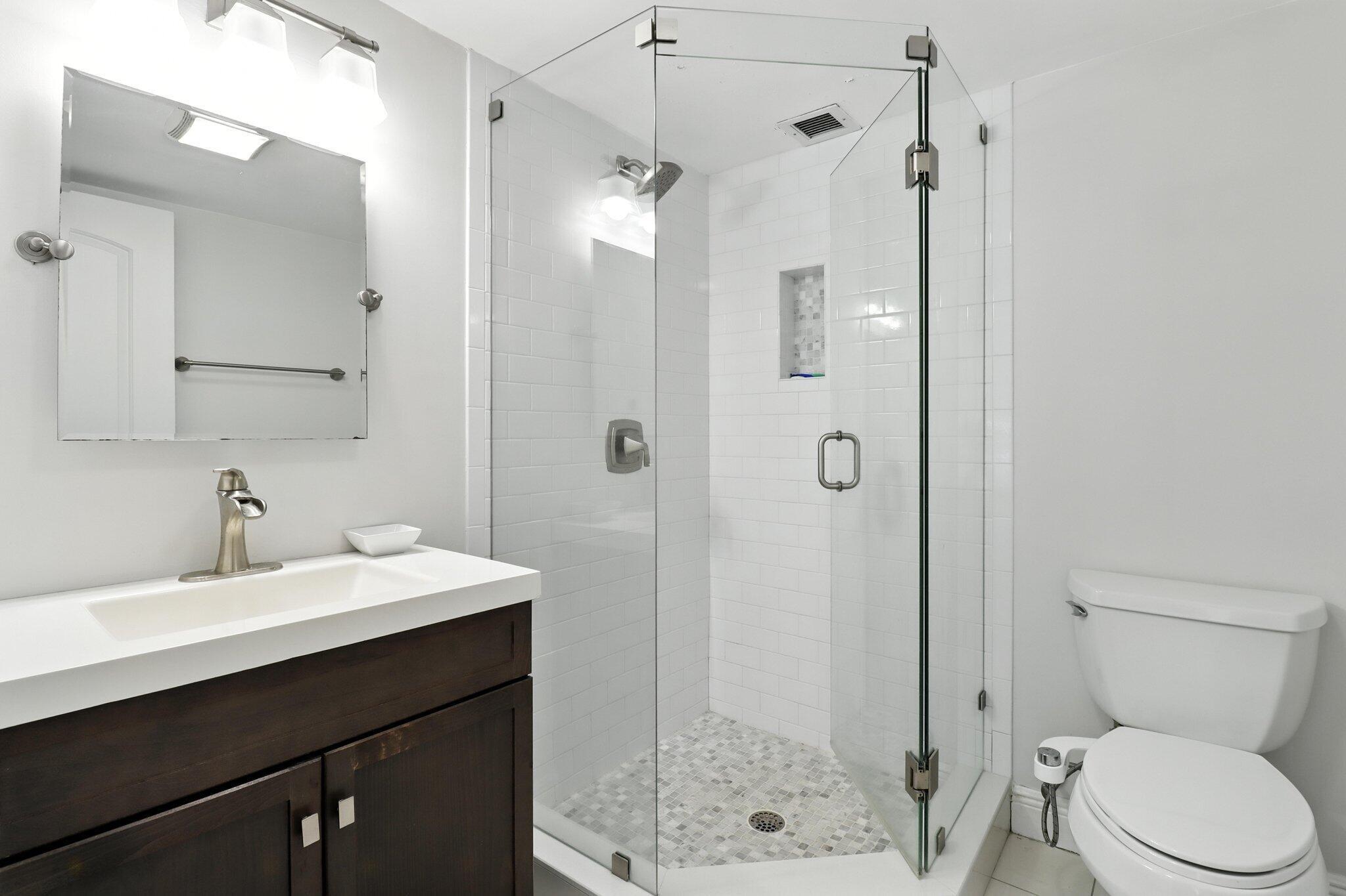 BOCA BAYOU CONDO - Residential Lease