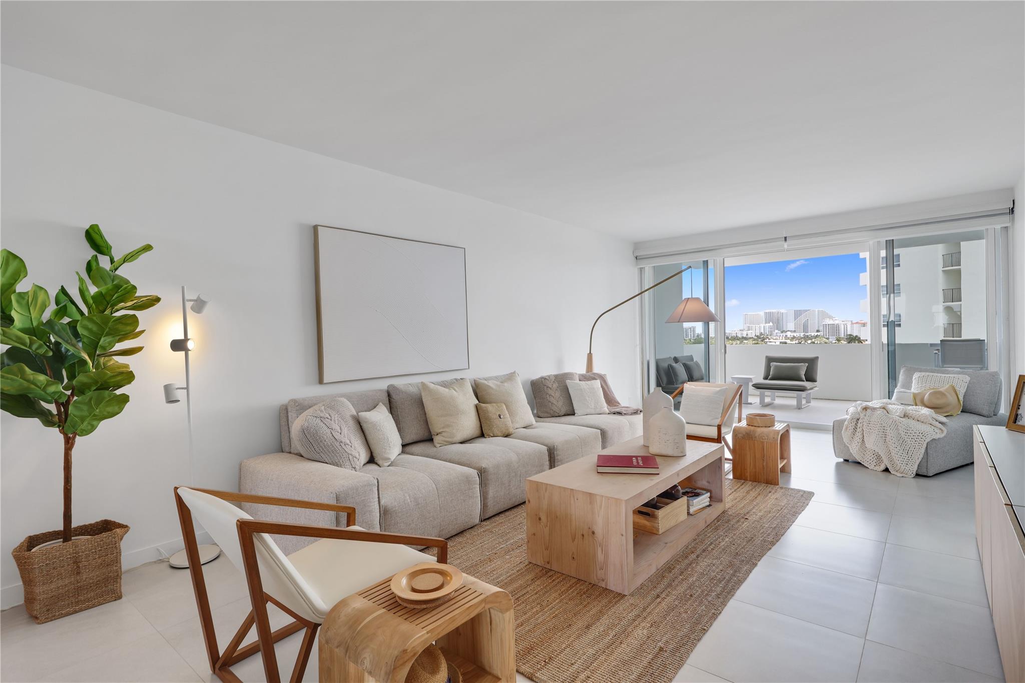 333 Sunset Dr 705