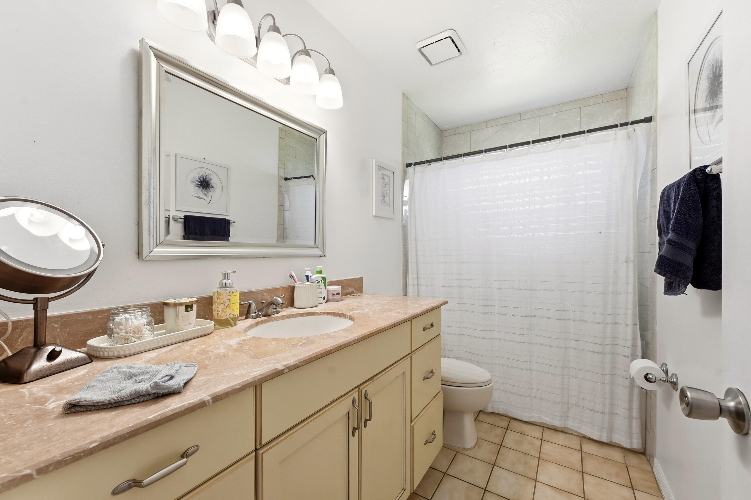 TIERRA LINDA ESTATES - Residential
