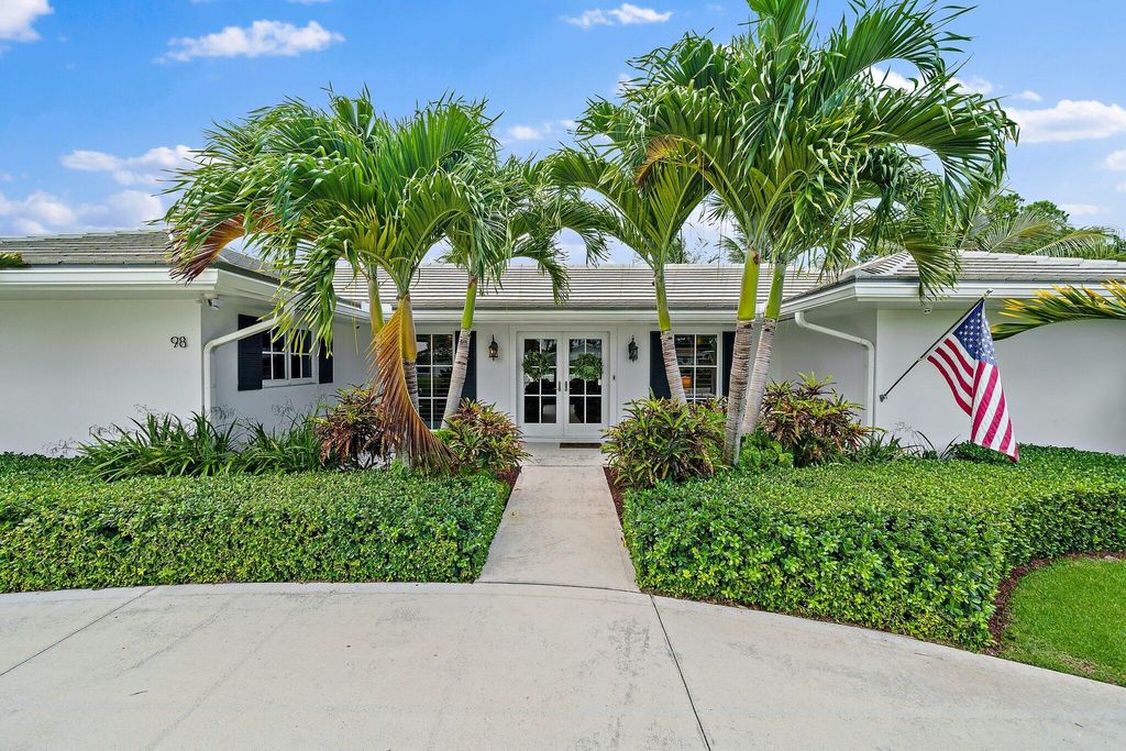 Photo of 98 Golfview Drive, Tequesta, FL 33469 (MLS # R10816318)