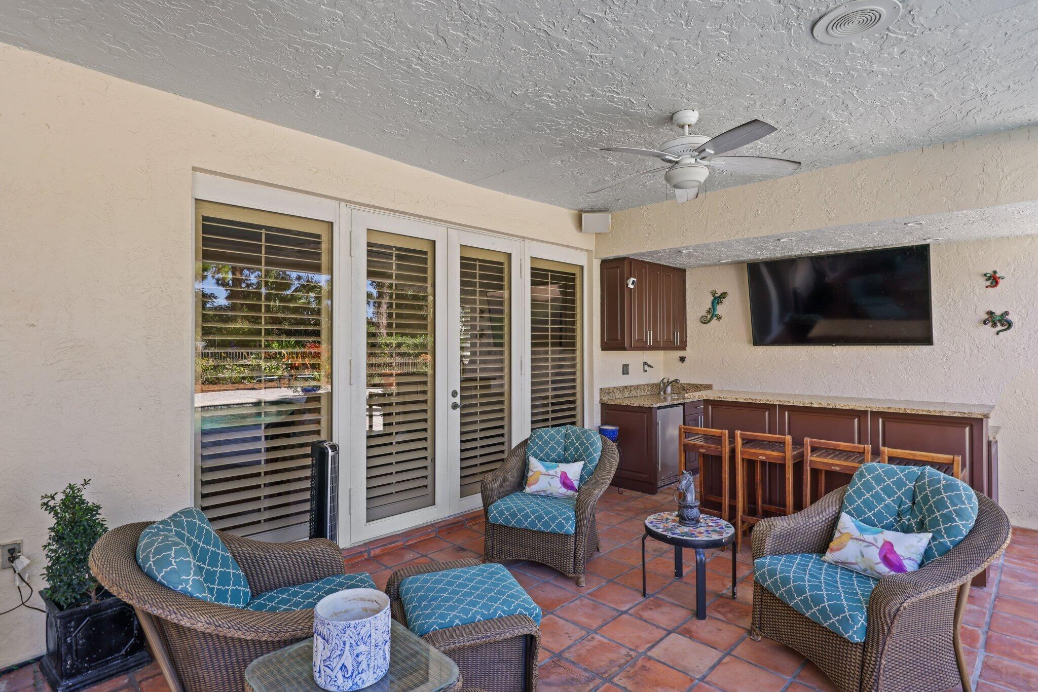 BOCA RATON BATH & TENNIS CLUB - Residential