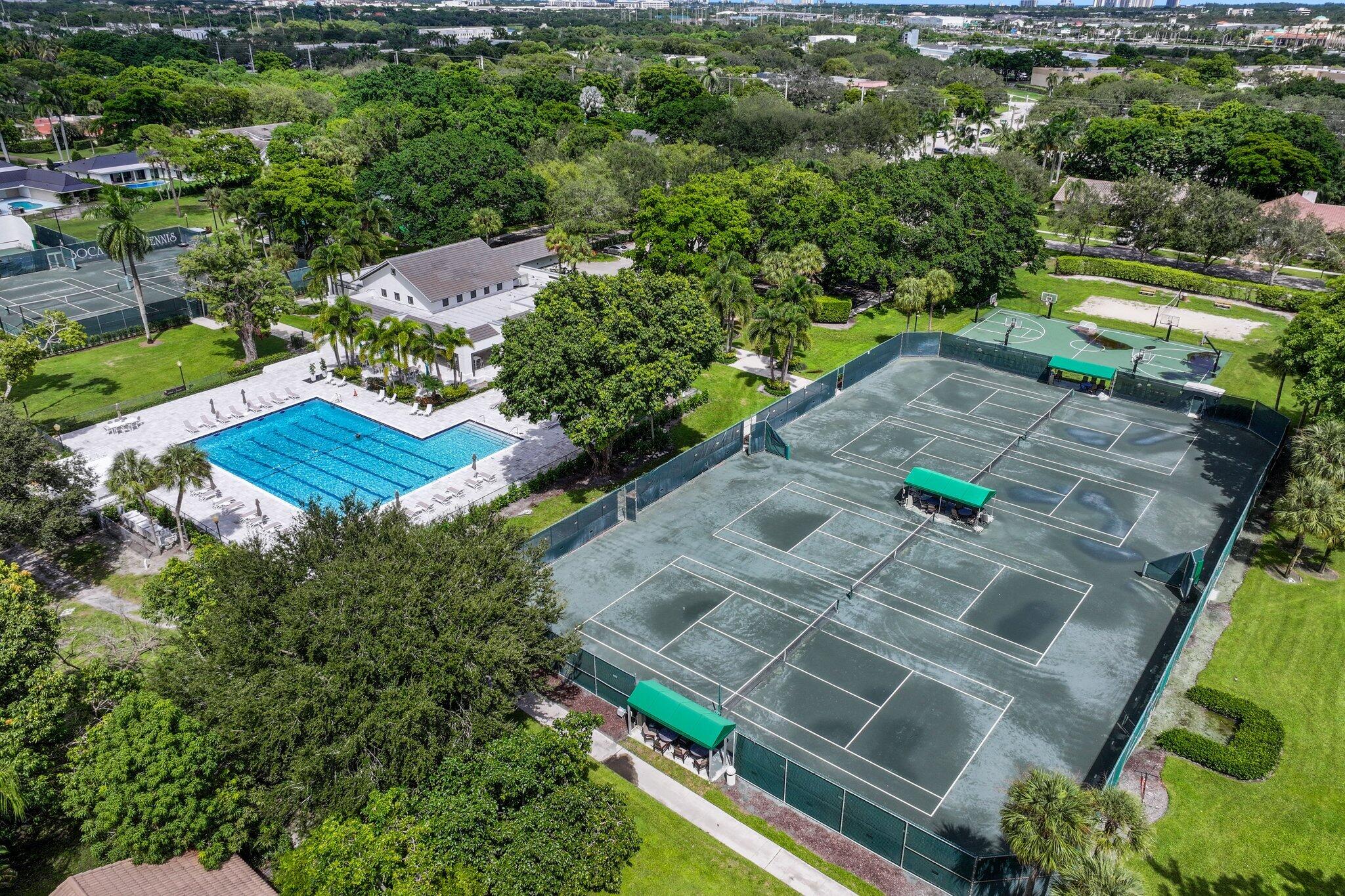 BOCA RATON BATH & TENNIS CLUB - Residential