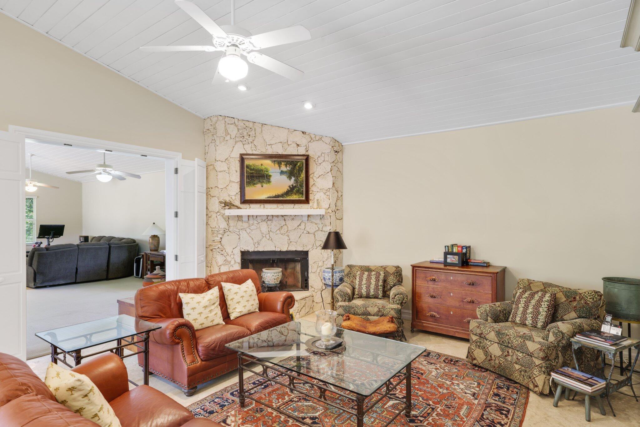 BOCA RATON BATH & TENNIS CLUB - Residential