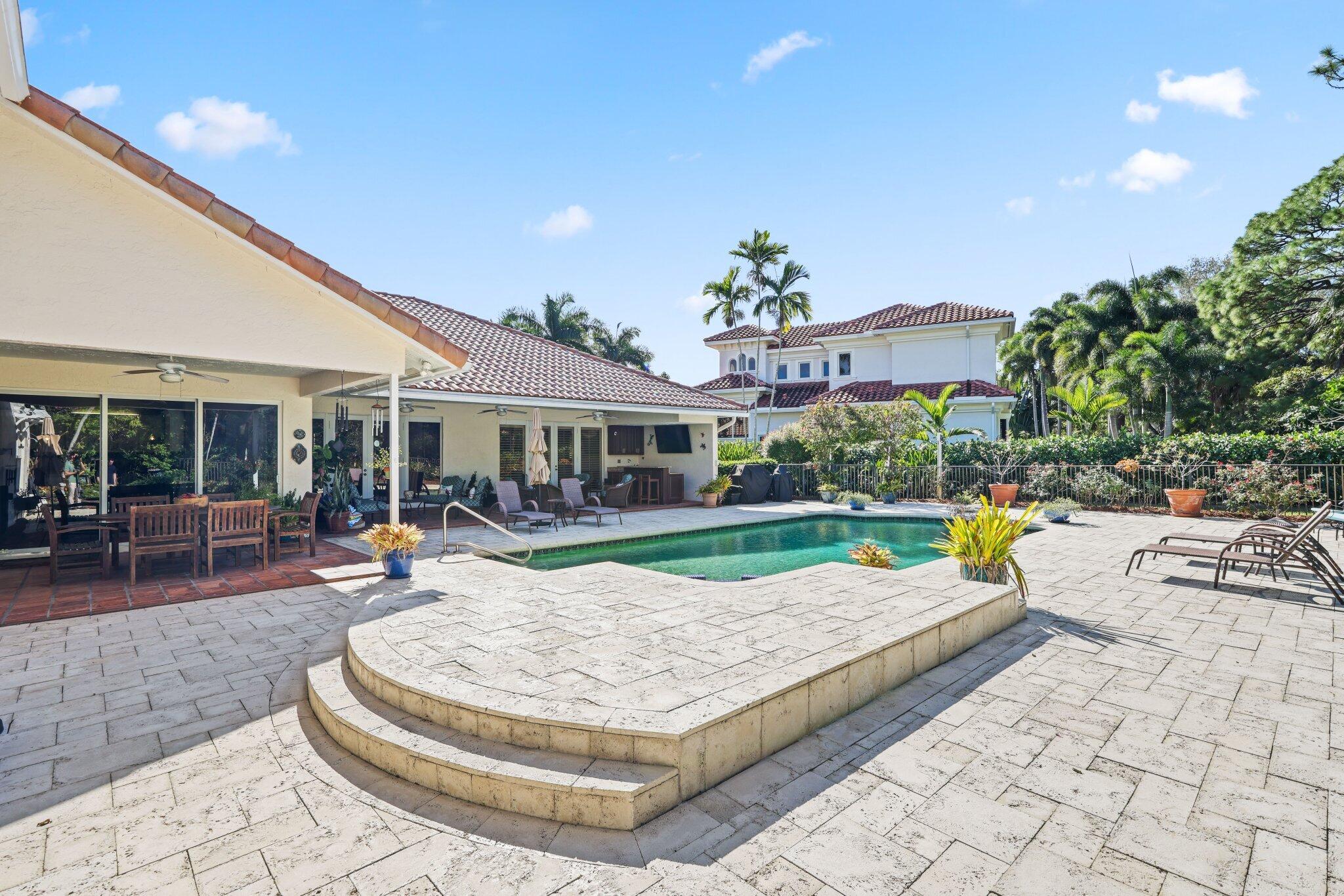 BOCA RATON BATH & TENNIS CLUB - Residential