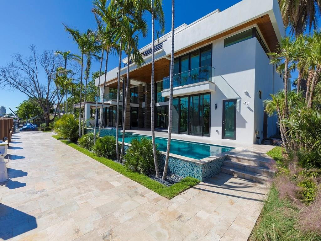 STILLWELL ISLES ISLES OF - Residential